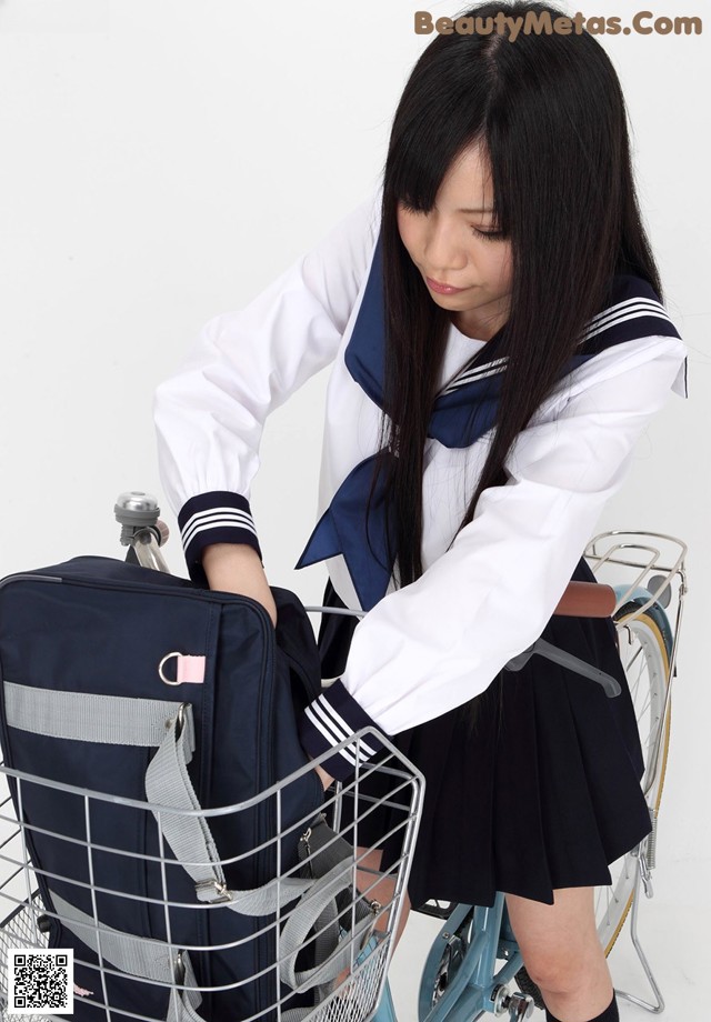 Mayu Kurume - Land Breast Pics No.73ec15